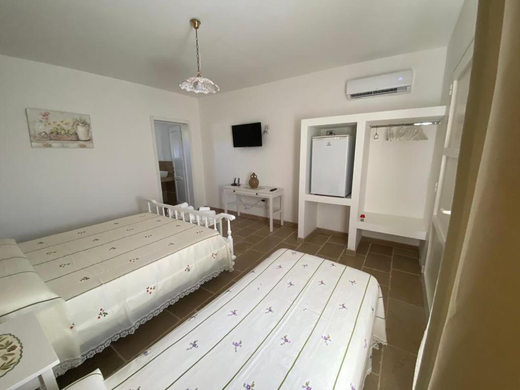 Hotel Giardini Di Venere Torre San Giovanni Exterior foto