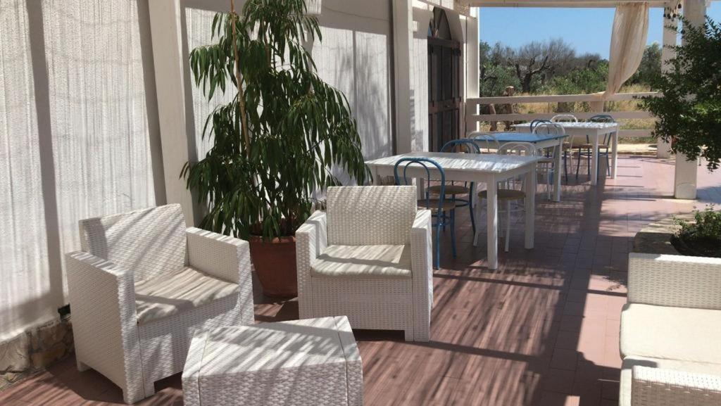 Hotel Giardini Di Venere Torre San Giovanni Exterior foto