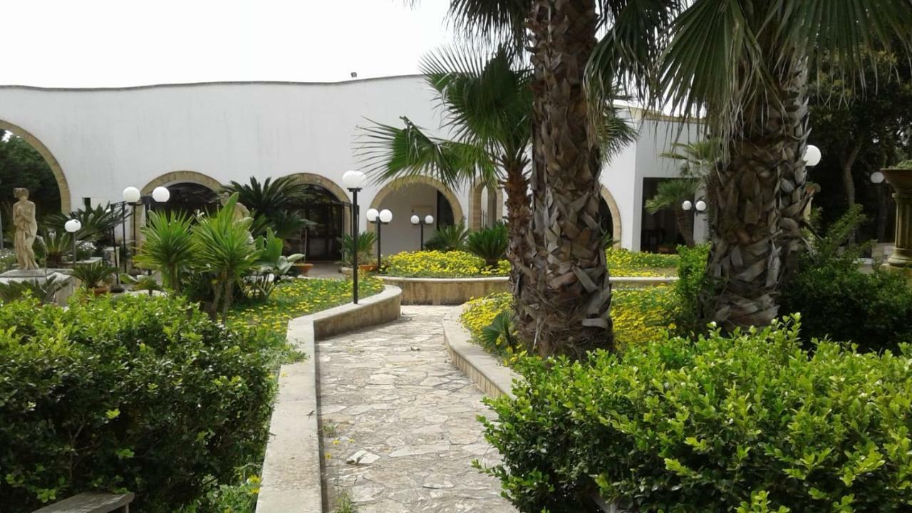 Hotel Giardini Di Venere Torre San Giovanni Exterior foto