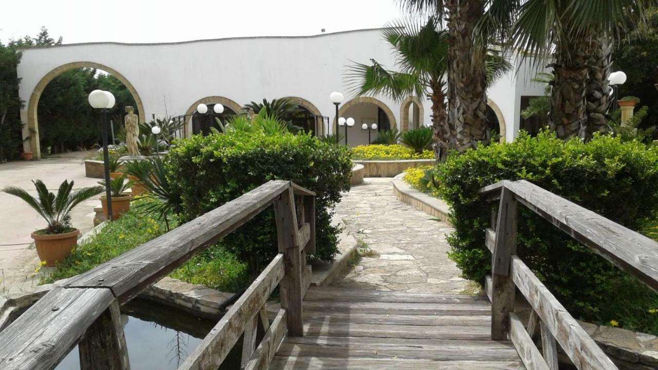 Hotel Giardini Di Venere Torre San Giovanni Exterior foto